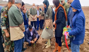 برگزاری پویش درختکاری «سرو ایران» به یاد رهبر شهید ایران ،وشهدای جنگ رمضان