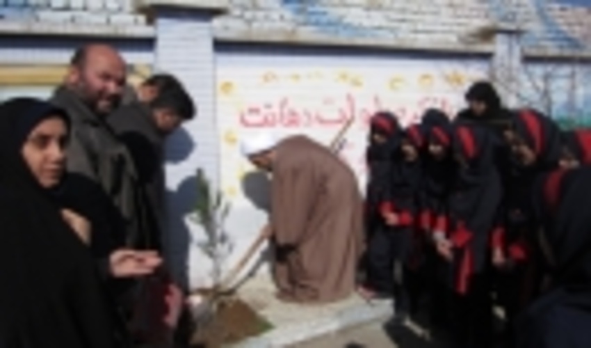 دانش آموزان حافظ آینده طبیعت