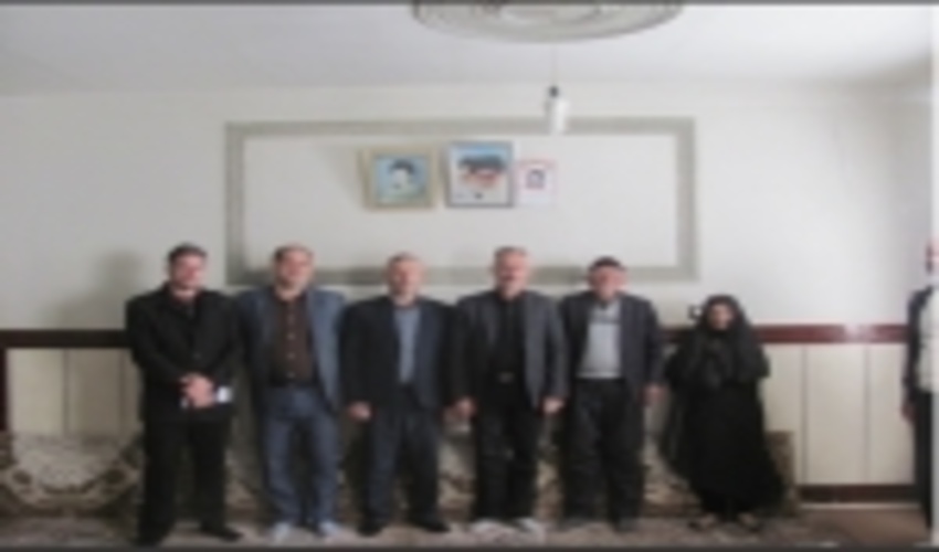 دیدار با خانواده شهدای شهرستان البرز
