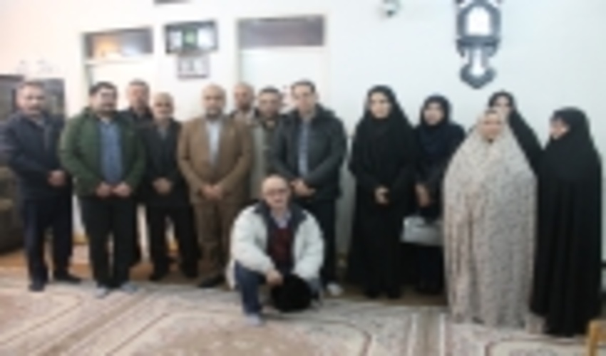 دیدار با خانواده شهدا